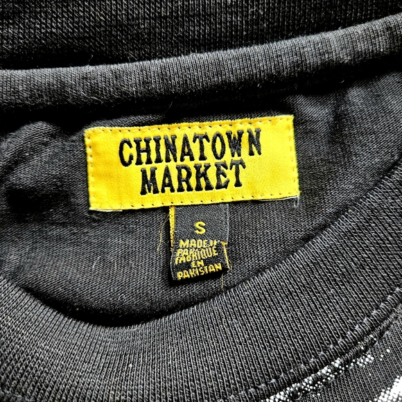 Chinatown Market Streetwear Tee - Picture 3 of 3